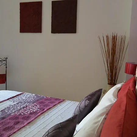 Alojamento de Acomodação e Pequeno-almoço Bellini 3*